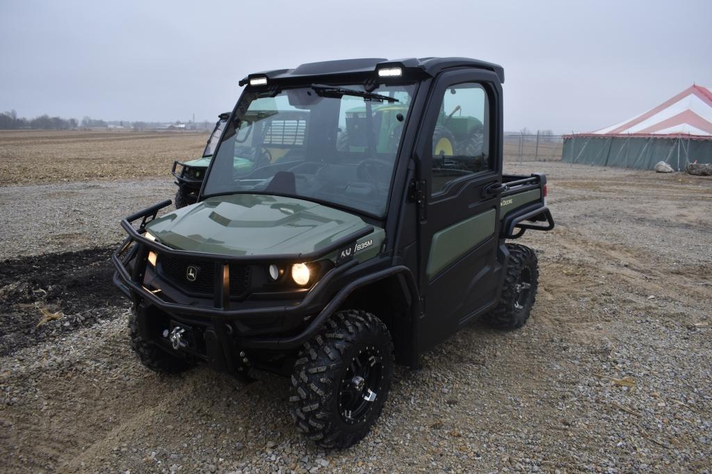 2020 John Deere GATOR XUV 835M HVAC, 587 hrs,  1,587 miles, full cab, 4x4,