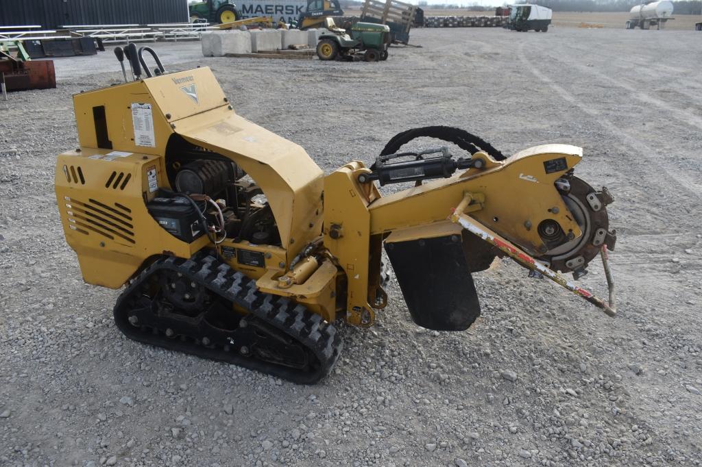 2014 Vermeer SC30TX, meter reads 109.5 hrs,  track walk behind, gas engine,