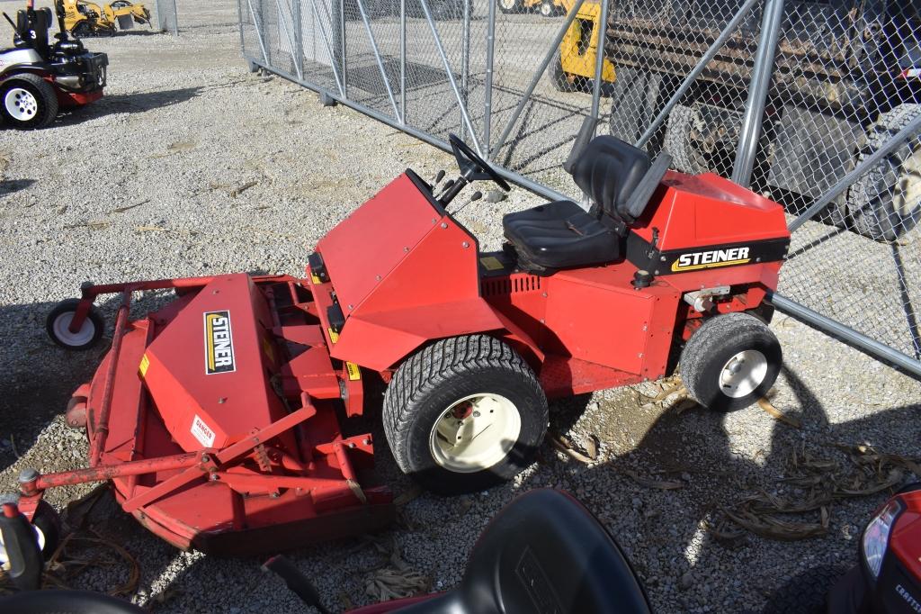 Steiner 220, meter reads 2,044 hrs, 72in  fornt deck mower,