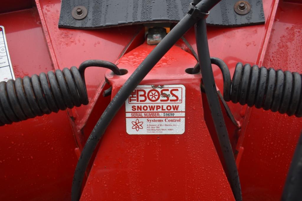 Boss 9ft. 2in. Steel Power-V Full Trip  Snowplow, RT3 Hitch, smart hitch, S