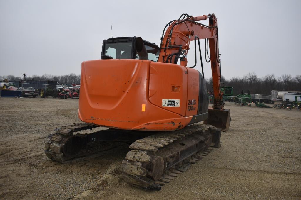 2013 ZX135US-5N, 6,625.2 hrs, back up camera,  40in. bucket, aux. hydraulic