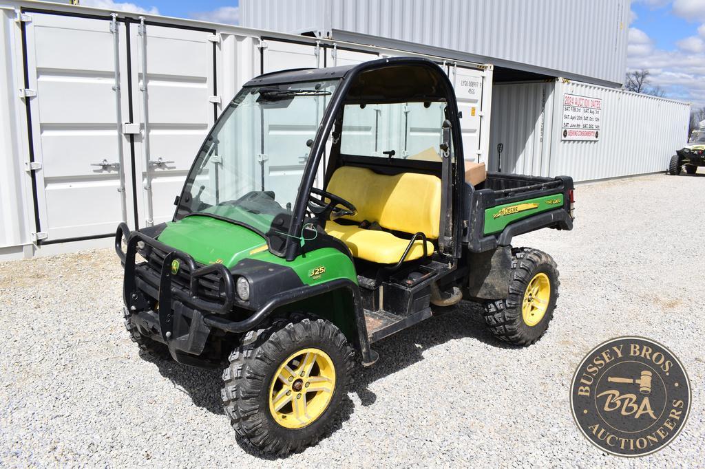 JOHN DEERE GATOR XUV 825I 26125