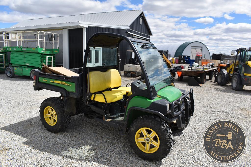 JOHN DEERE GATOR XUV 825I 26125