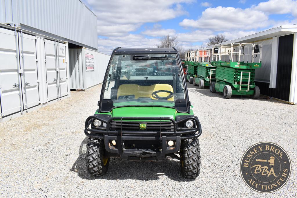 JOHN DEERE GATOR XUV 825I 26125