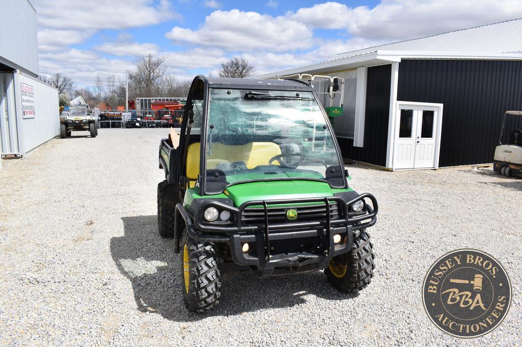 JOHN DEERE GATOR XUV 825I 26125