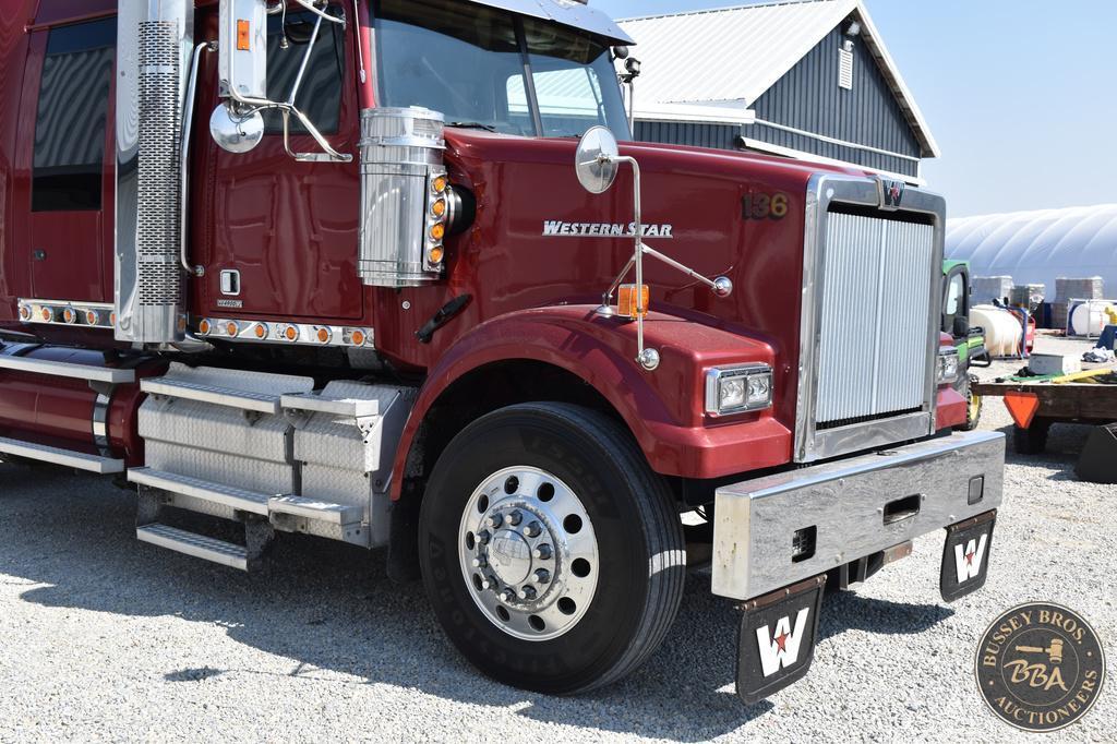 2012 WESTERN STAR 4900 26044