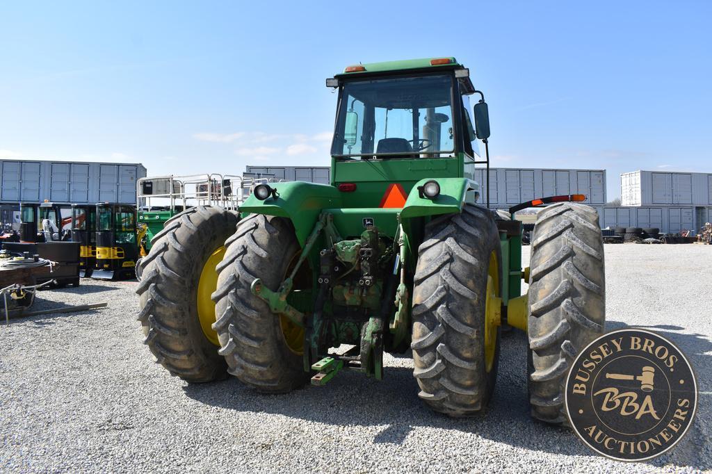 1982 JOHN DEERE 8640H 26160