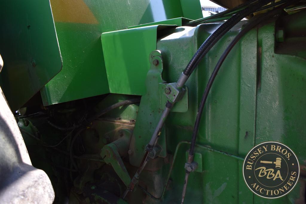 1982 JOHN DEERE 8640H 26160