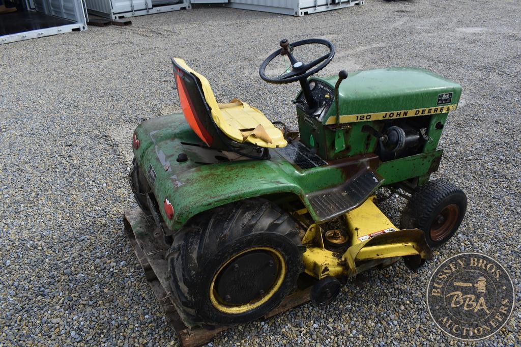 JOHN DEERE 120 26109