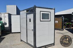 MOBILE RESTROOM/WASHROOM 27127