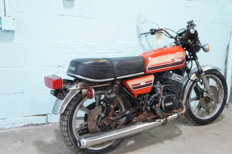 1976 Yamaha RD400