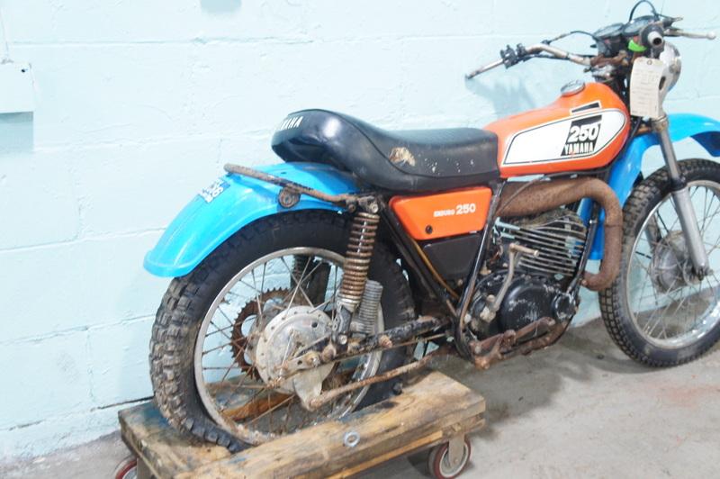 1975 YAMAHA DT250