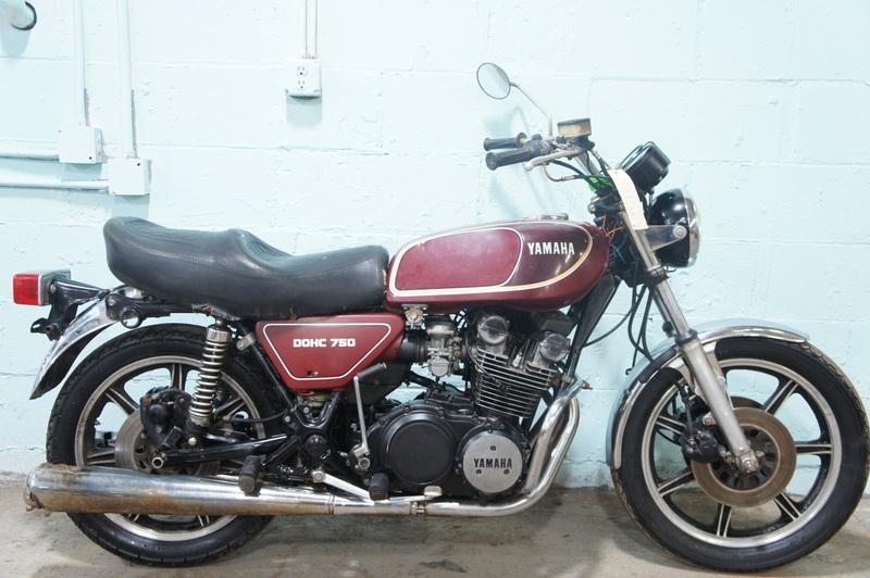 1977 Yamaha XS750