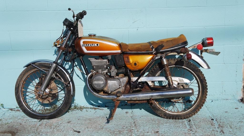 1975 Suzuki GT185