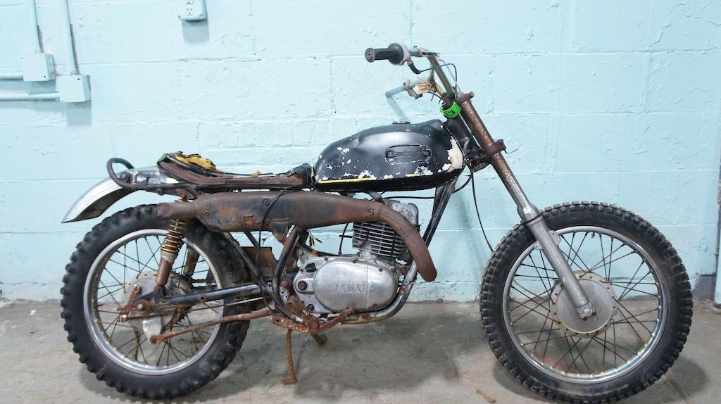 1972 Yamaha RT1