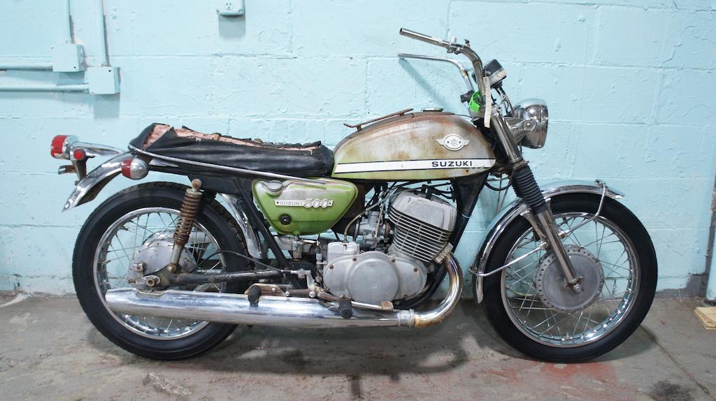 1970 Suzuki T500 Titan