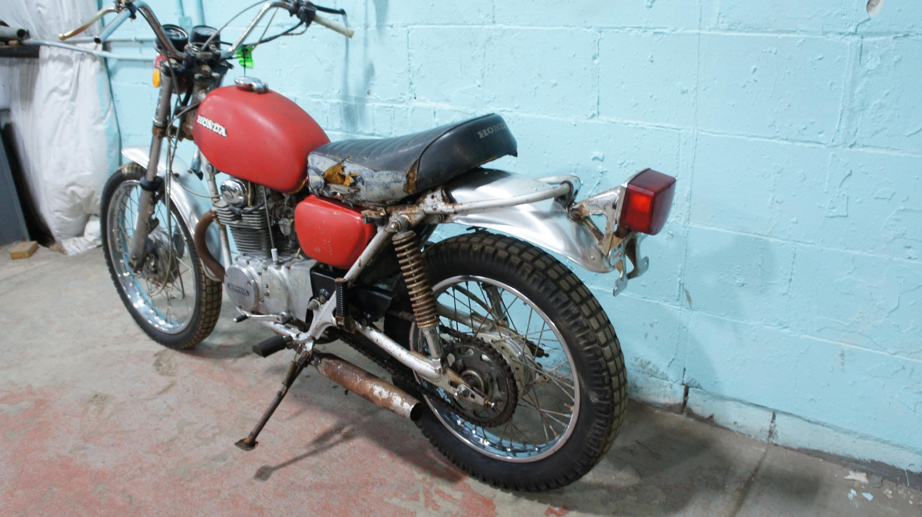 1972 HONDA SL350 Motorcycle