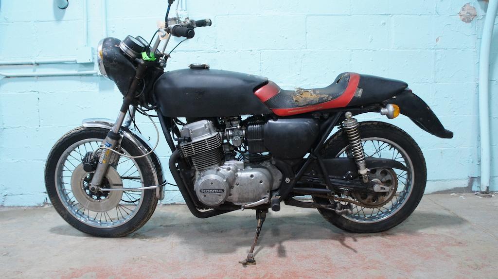 1972 HONDA CB750 Motorcycle