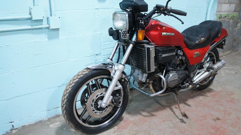 1982 HONDA VF750S V45 SABRE Motorcycle