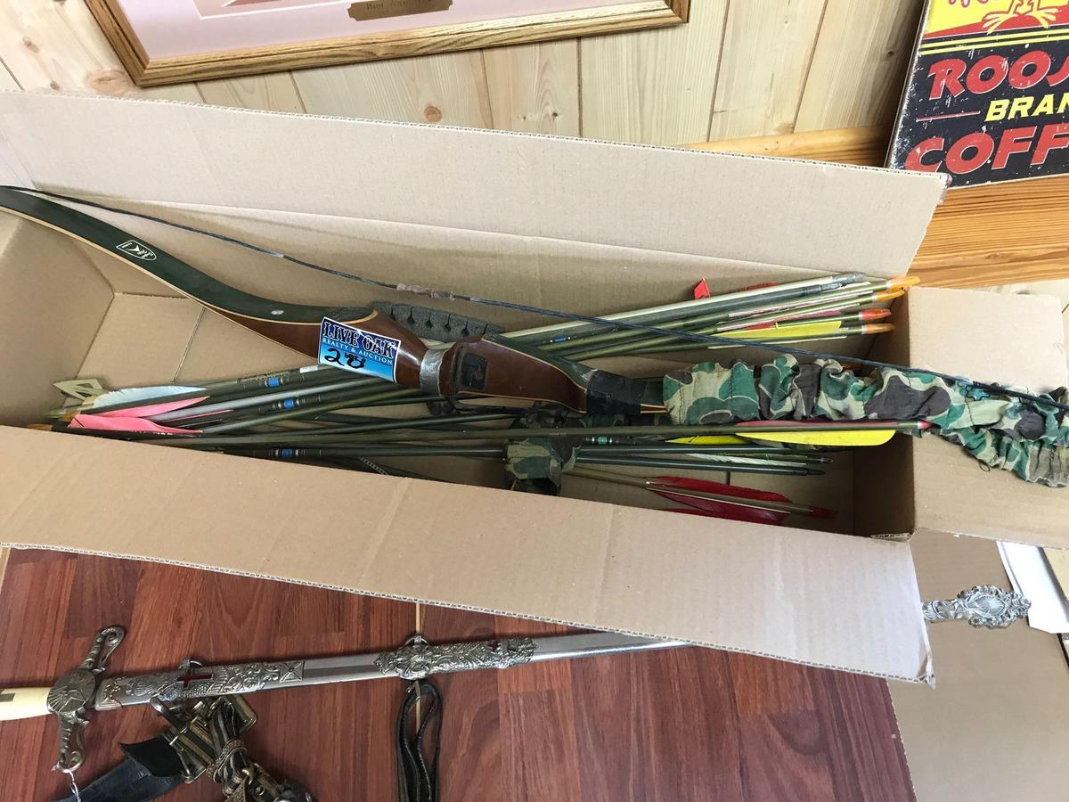 Recurve bow and arrows