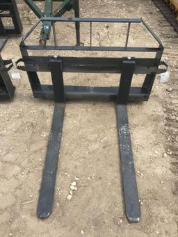 New CID 42" pallet forks for skid steer