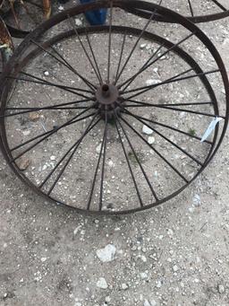 Wagon wheels Approximately 4' Sell times the money, take all