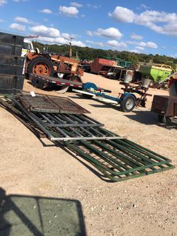 assorted gates and panels all for 1 bid