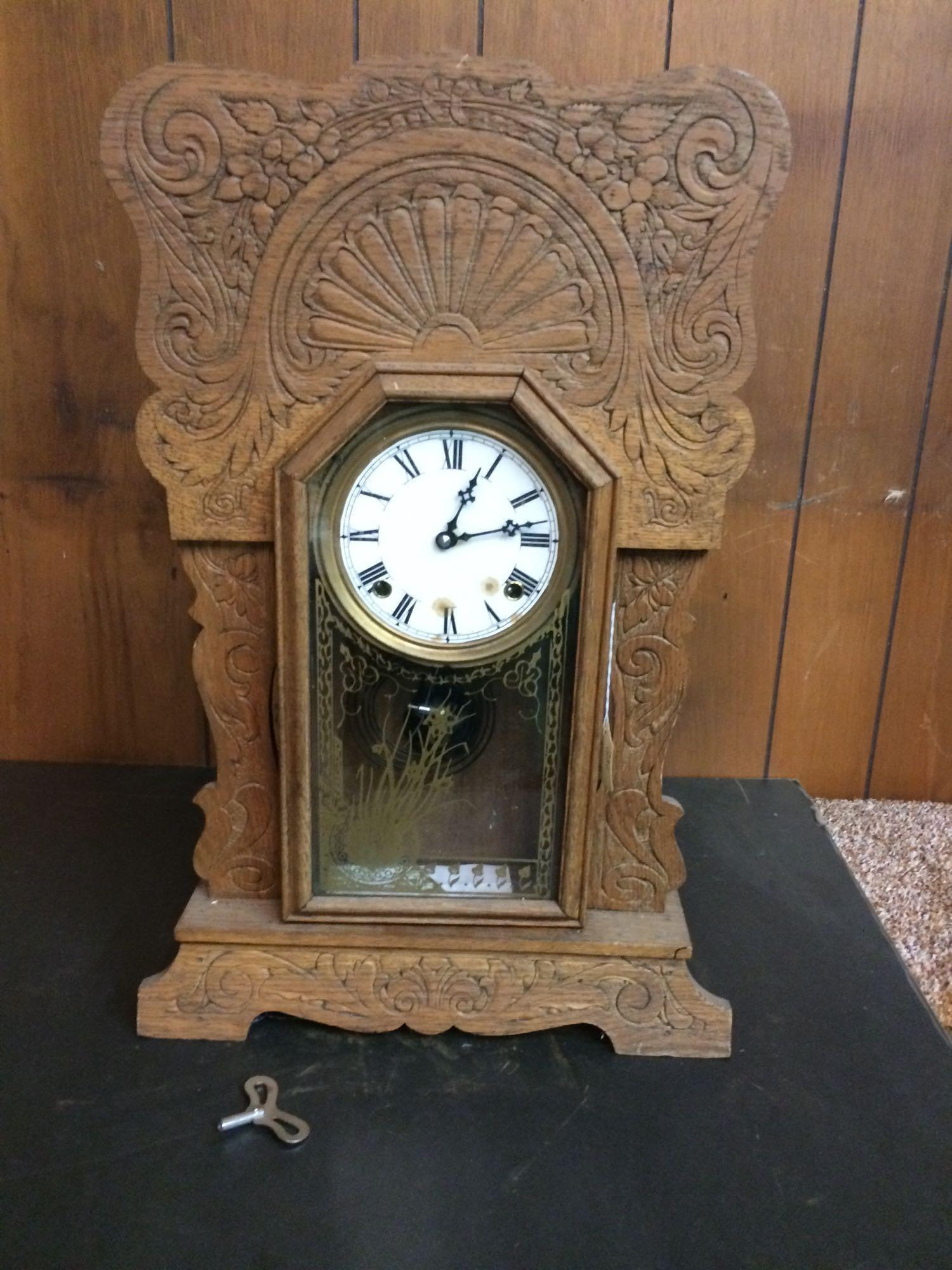 Vintage gingerbread clock with Key. Working