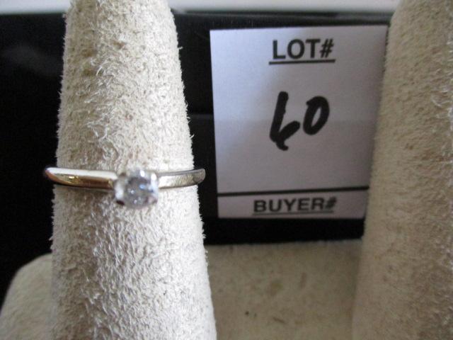 size 6 14K gold ring