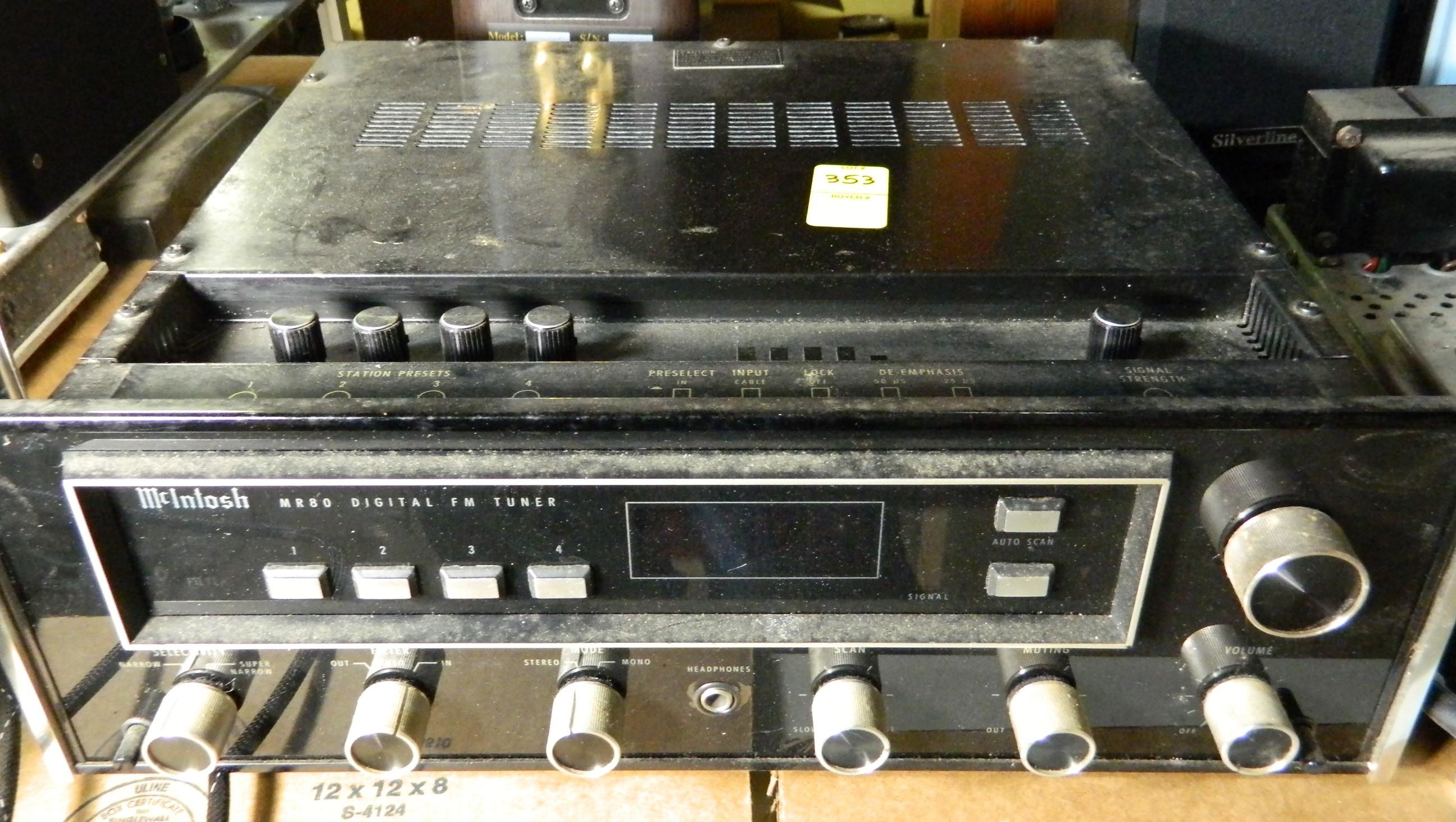 McIntosh FM Tuner Model MR80