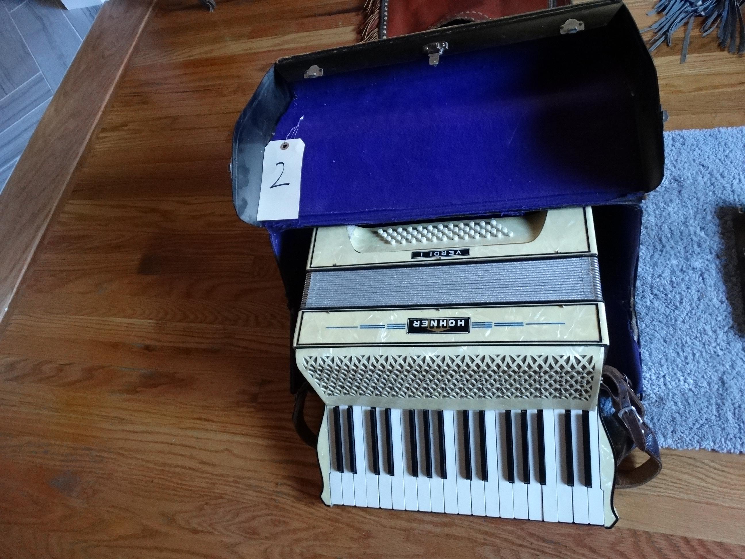 Vintage HOHNER Accordion