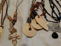 Costume Jewelry - Necklaces