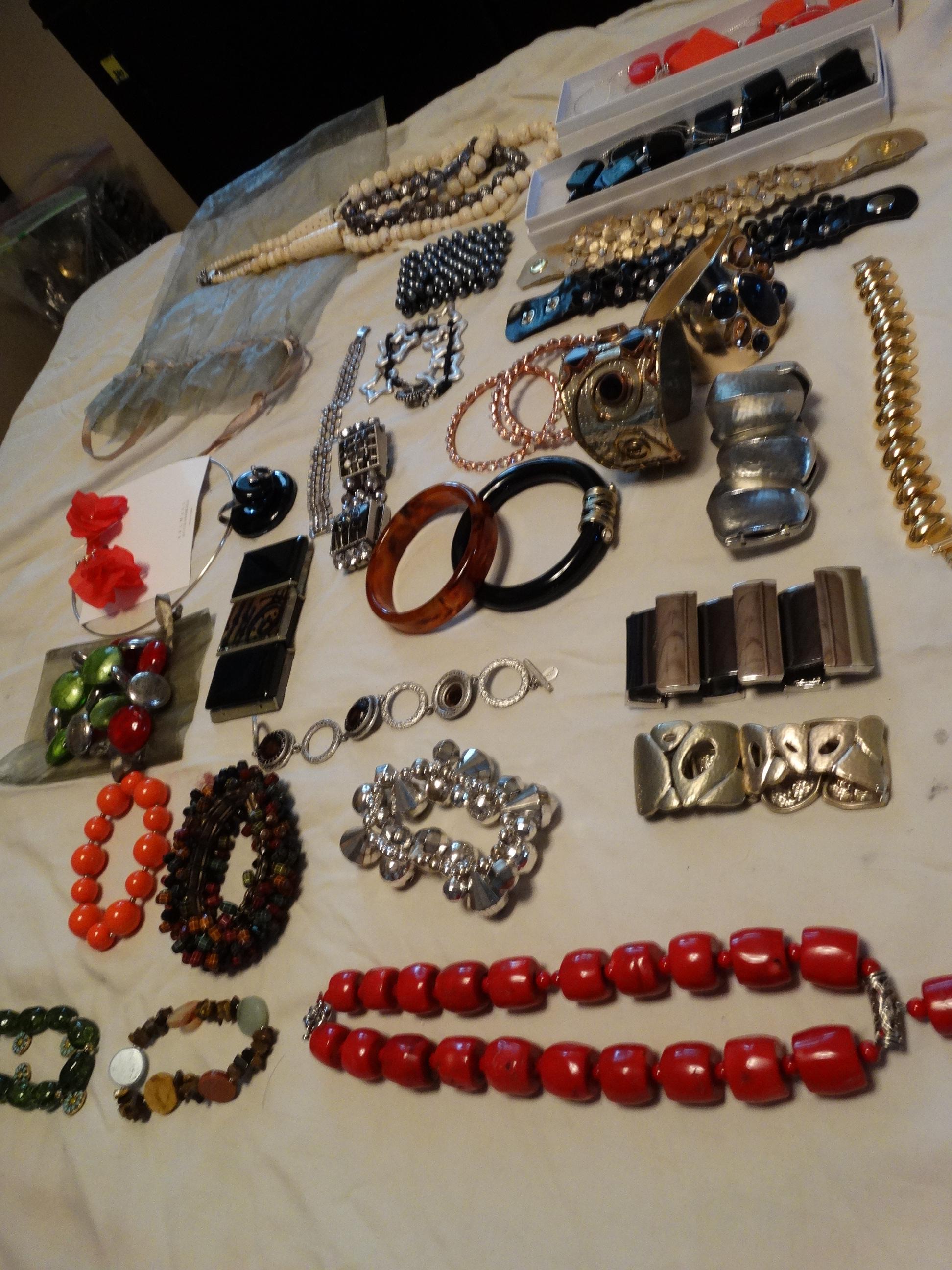 Costume Jewelry - Bracelets, bangles