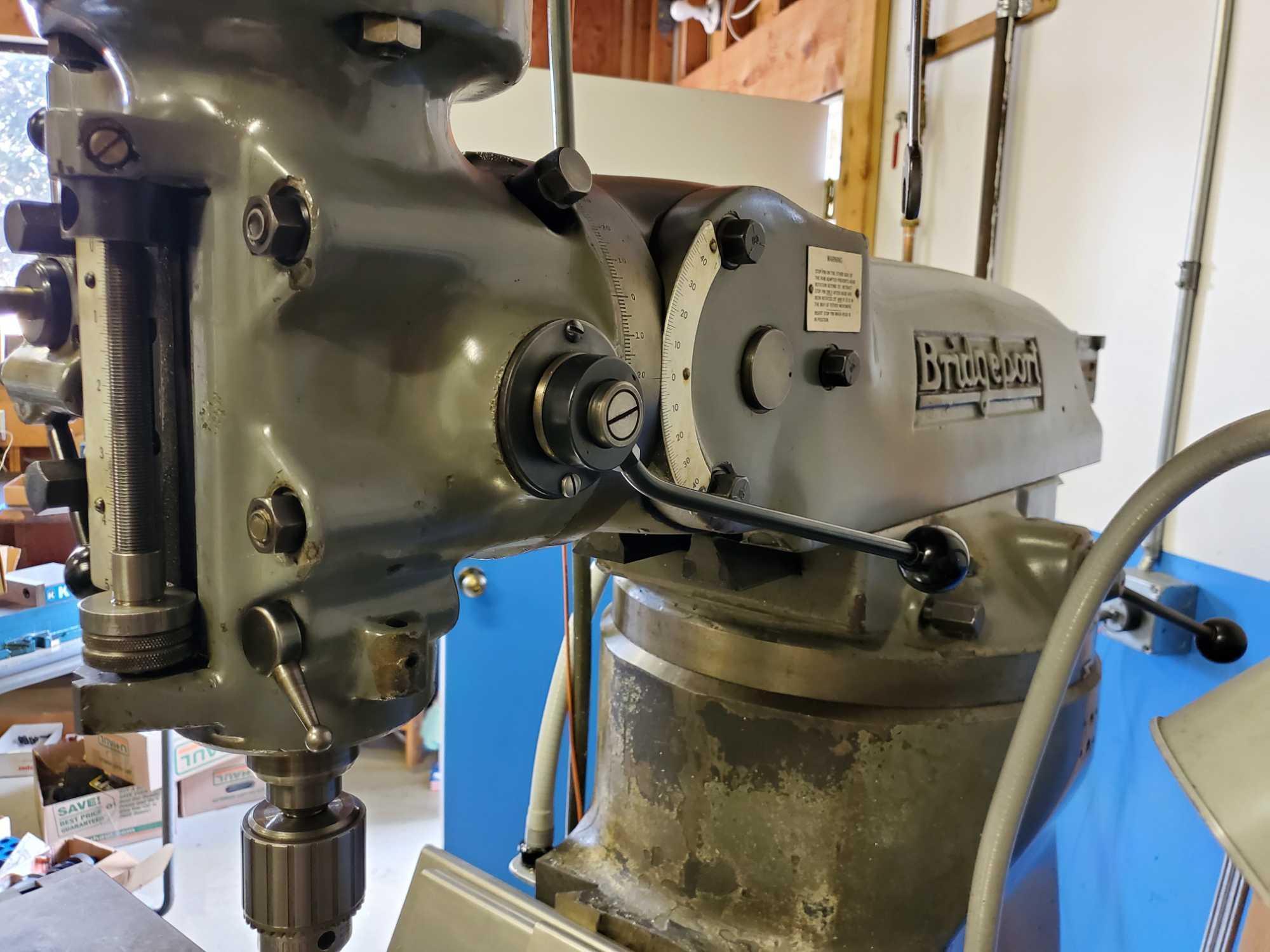 BRIDGEPORT Vertical Milling Machine