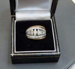 White Gold and Diamond Woman's Ring