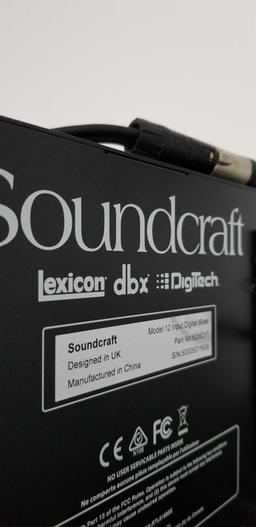 SOUNDCRAFT Digital Mixer