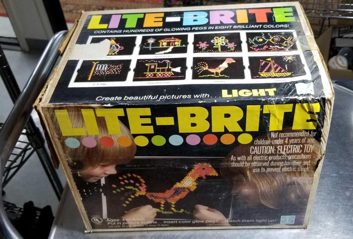 Lite-Brite Set