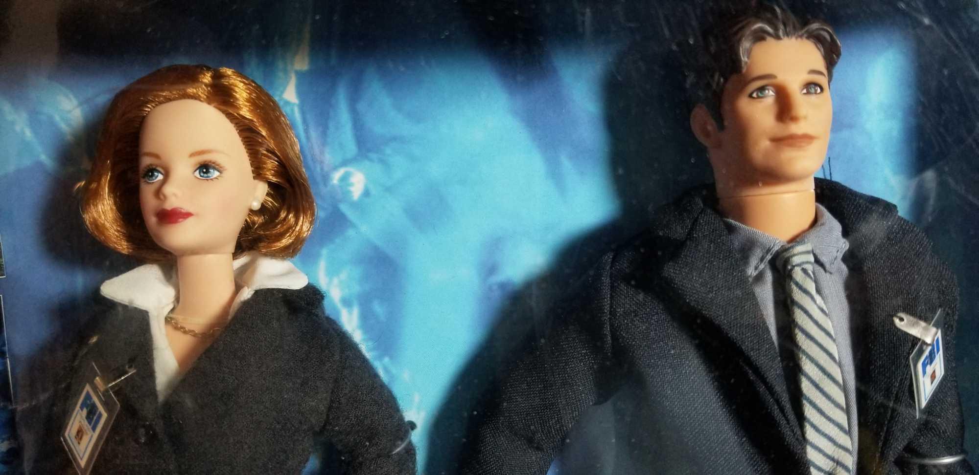 X Files Barbie and Ken