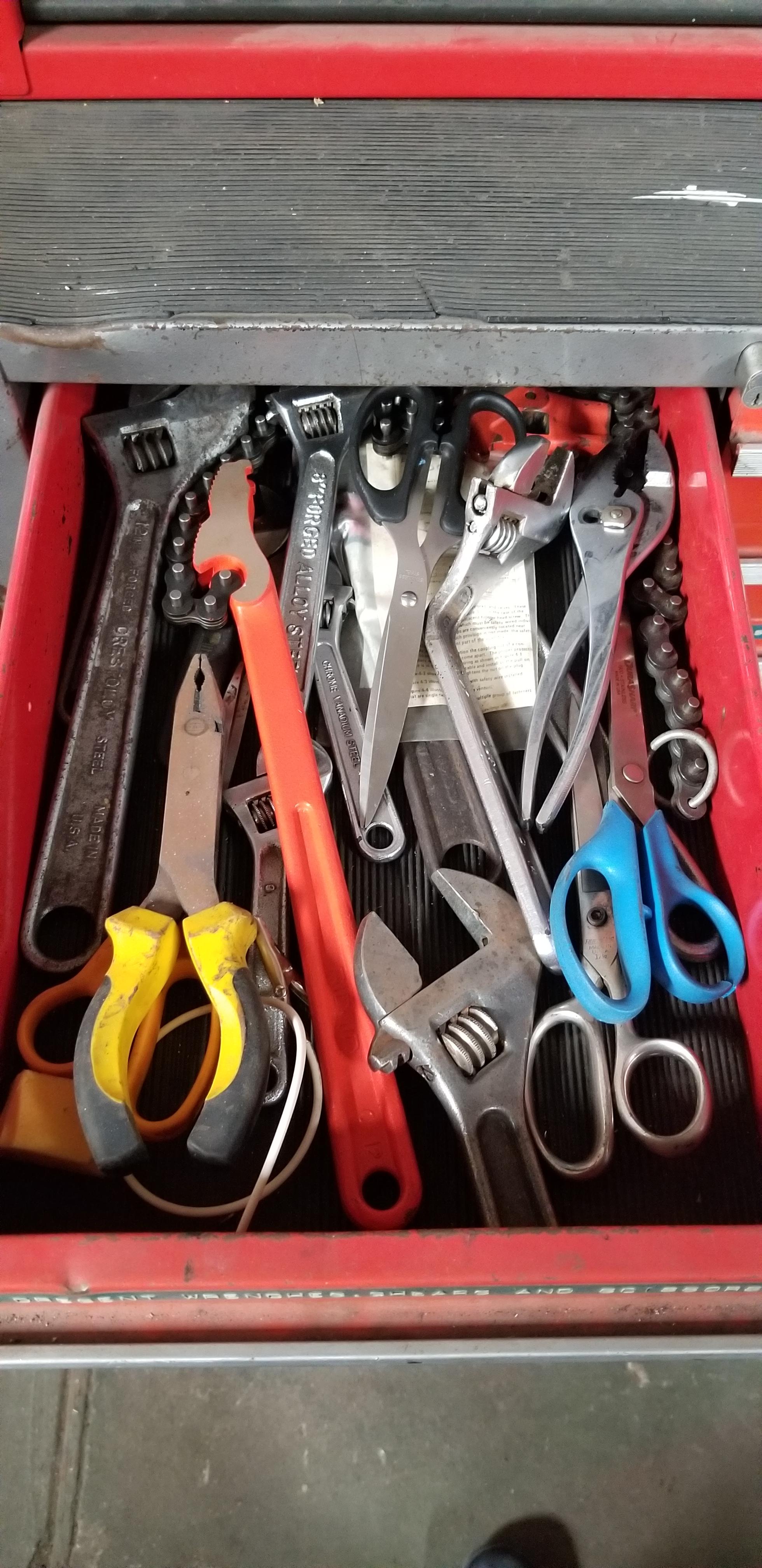 CRAFTSMAN Tool Box