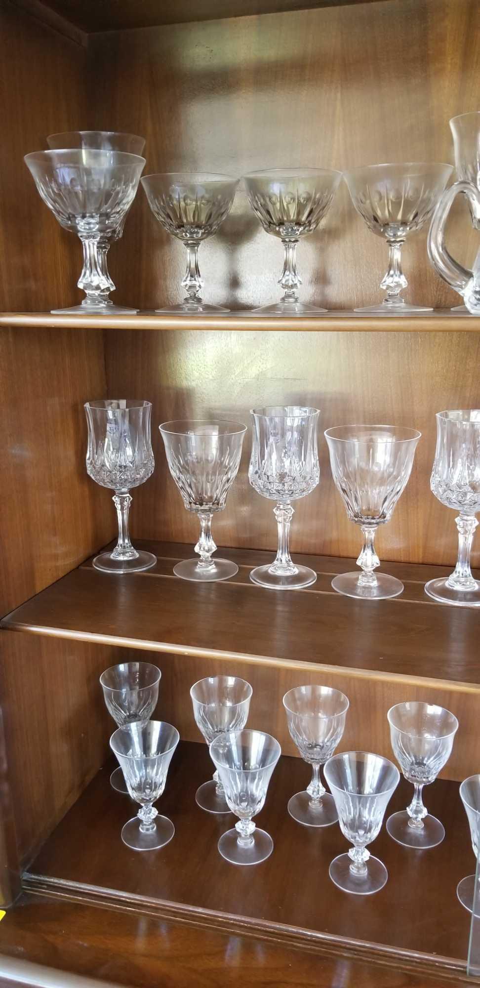 25 pcs Crystal and Glass Stemware