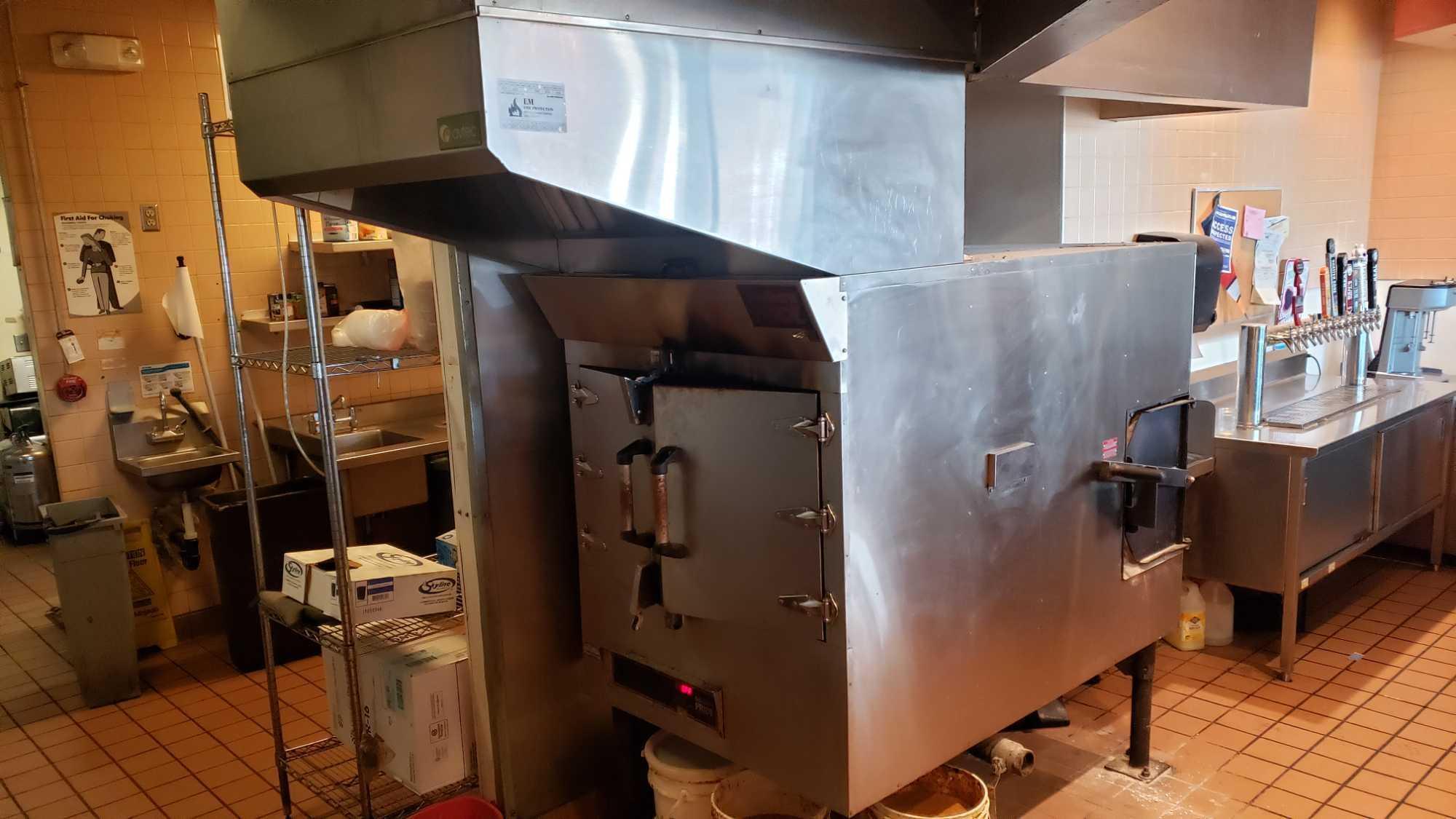 LARGE SOUTHERN PRIDE SMOKER WITH AVTEC HOOD