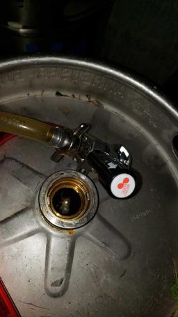 MICRO MATIC MANIFOLD AND KEG TAP SETUP