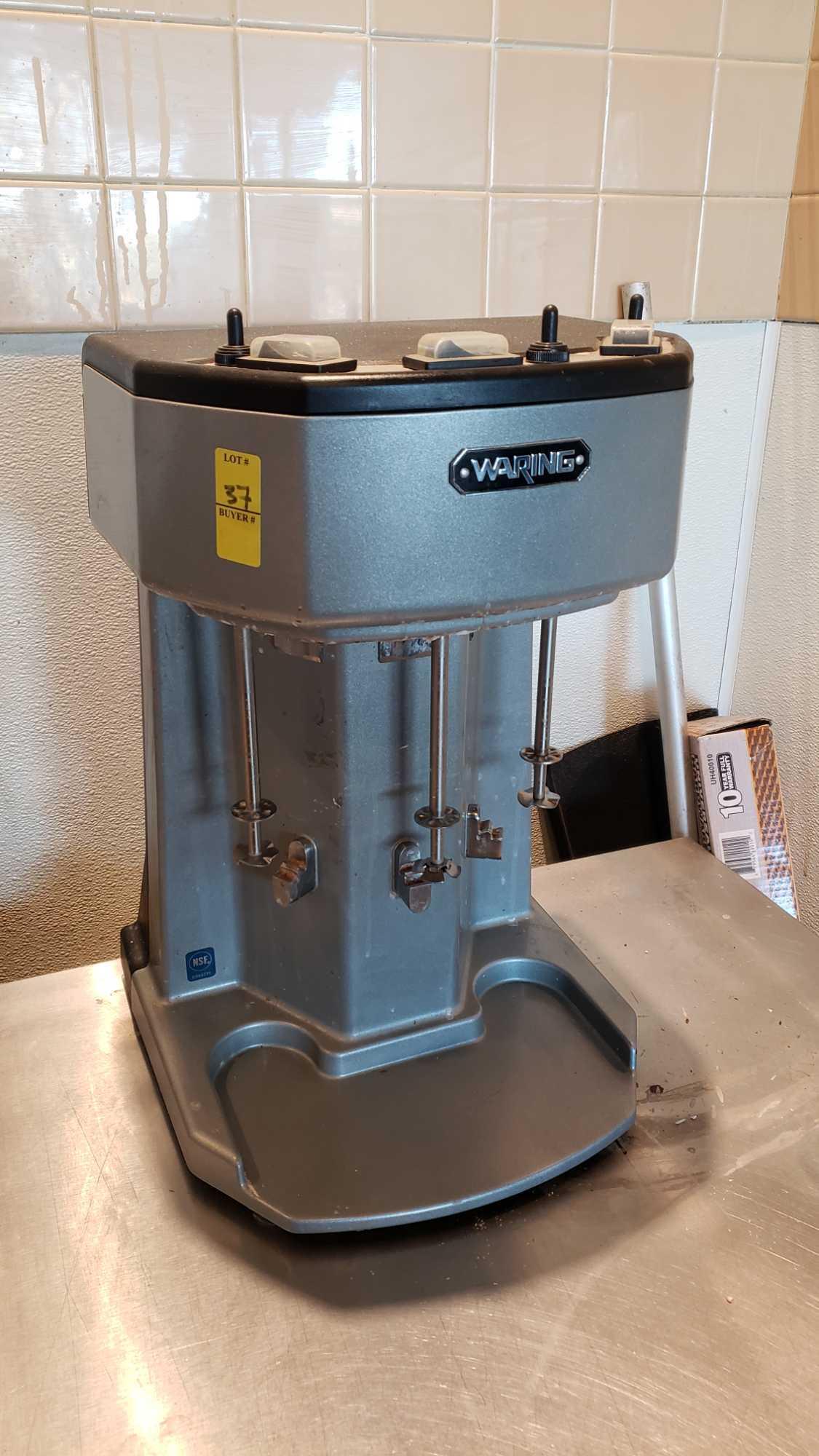 WARING COMMERCIAL DRINK MIXER