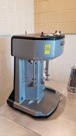WARING COMMERCIAL DRINK MIXER