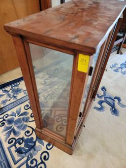 CURIO CABINET