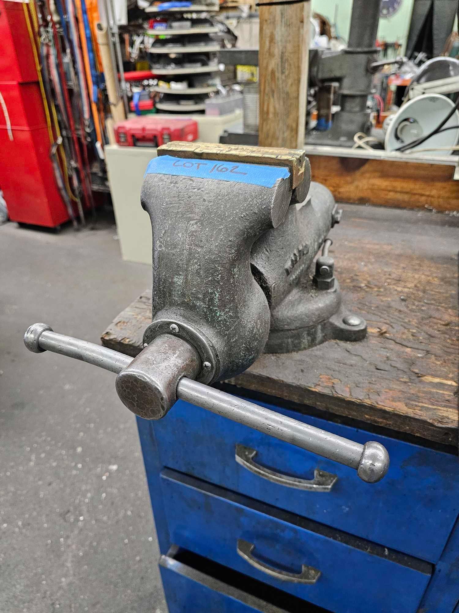 WILTON BENCH VISE