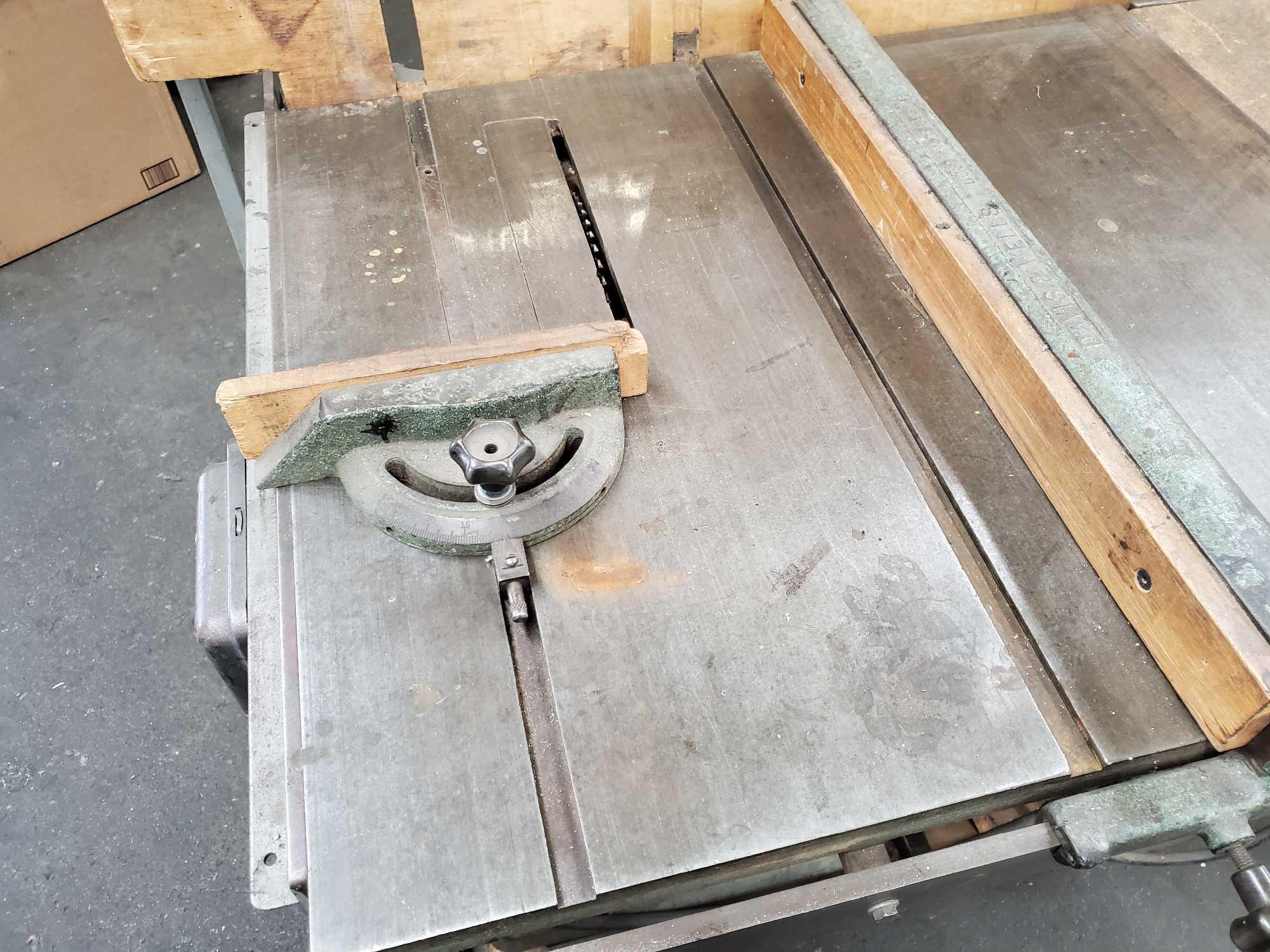 12IN DAVIS AND WELLS TABLE SAW