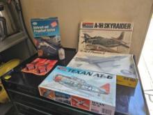 3 MILITARY MODELS AND AIRBRUSH SET