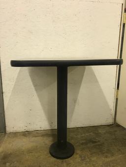 Table: 23.5" wide, 28.5" tall (lot 1)