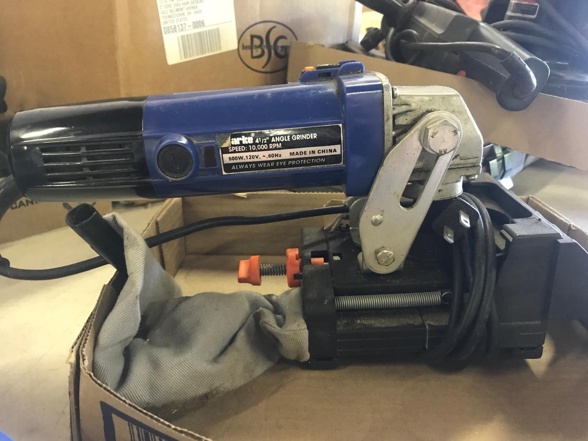 Clarke 4.5" Angle Grinder (lot 3)